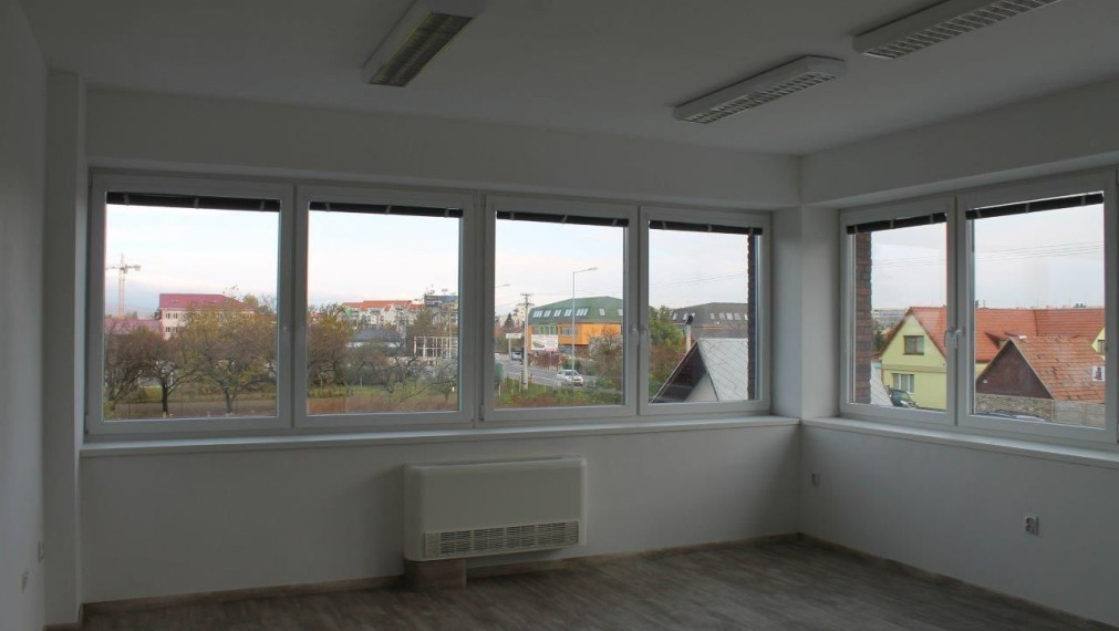 Kancelárske priestory 314m2 s možnosťou delenia, Ulica Svornosti