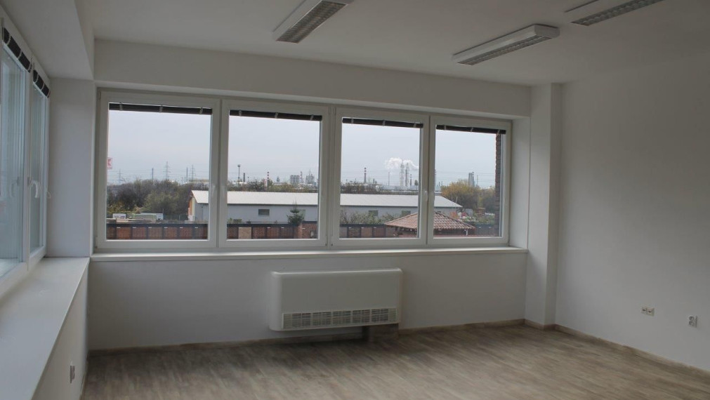 Kancelárske priestory 314m2 s možnosťou delenia, Ulica Svornosti