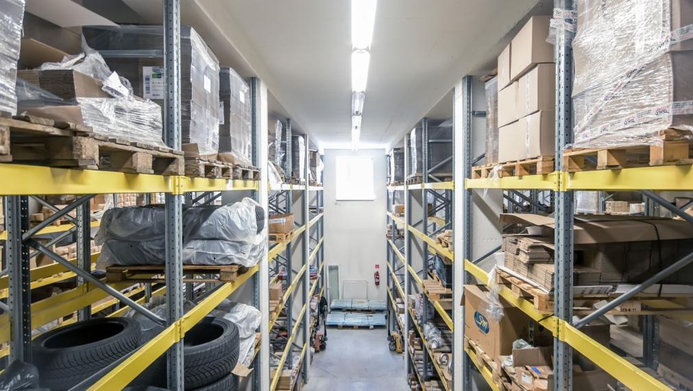 Reprezentatívna polyfunkčná budova so skladom a parkovaním v atraktívnej lokalite, Bratislava - Nové Mesto