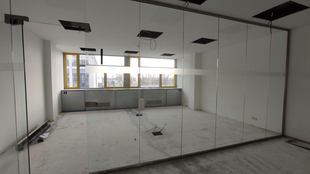 Novo-rekonštruované administratívne priestory na prenájom, Slovnaftská