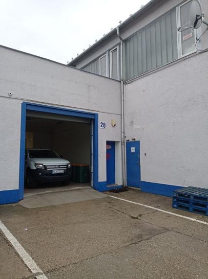 Na prenájom vykurované skladovo výrobné priestory na Panónskej ceste 