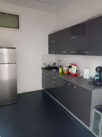 Na prenájom vykurované skladovo výrobné priestory na Panónskej ceste 