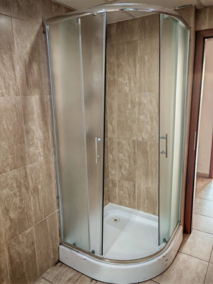 Kancelárske priestory 260m2 + 4x parkovanie v cene, Hrachová, Bratislava II TOP