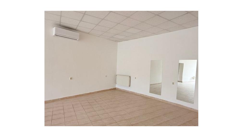 Prenájom obchodných priestorov v top frekventovanej lokalite - Bratislava – Nové Mesto 