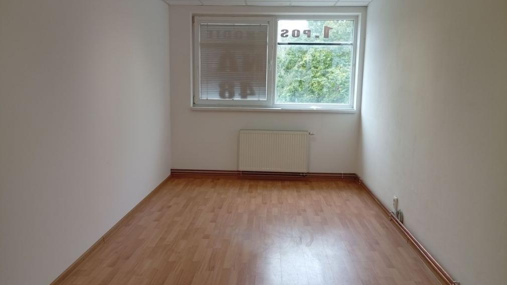 Kancelárske priestory na prenájom - Trenčín, Sihoť