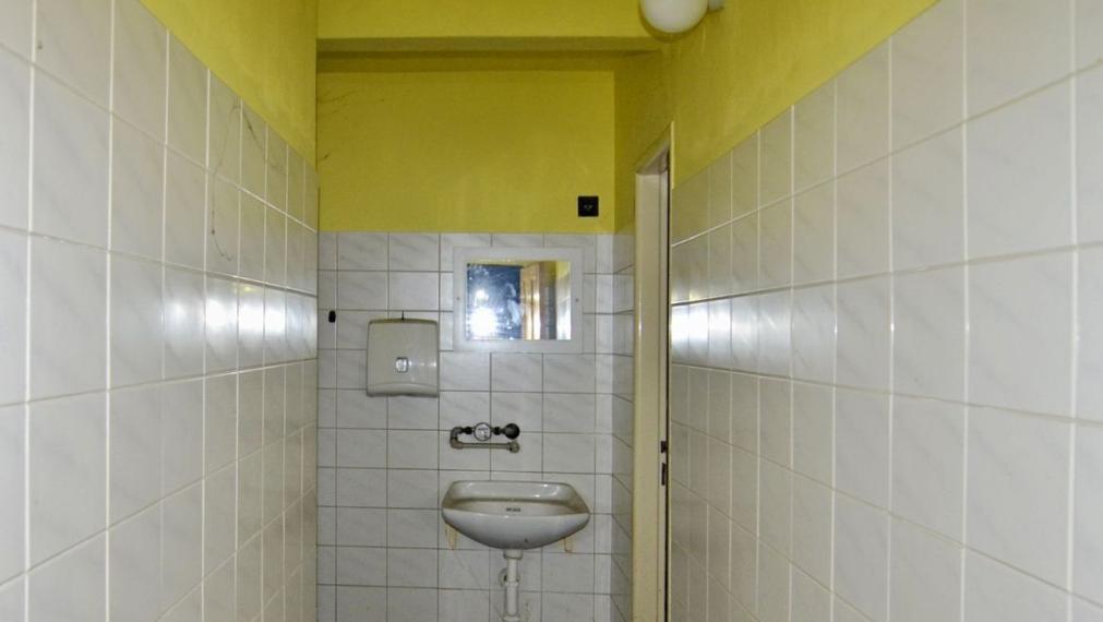 Na predaj nebytový priestor – bývalá reštaurácia, Trenčín