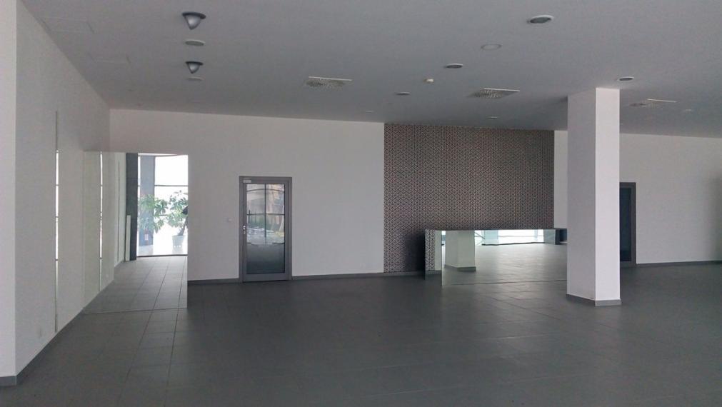Obchodné priestory na prenájom - Centrum, Trenčín