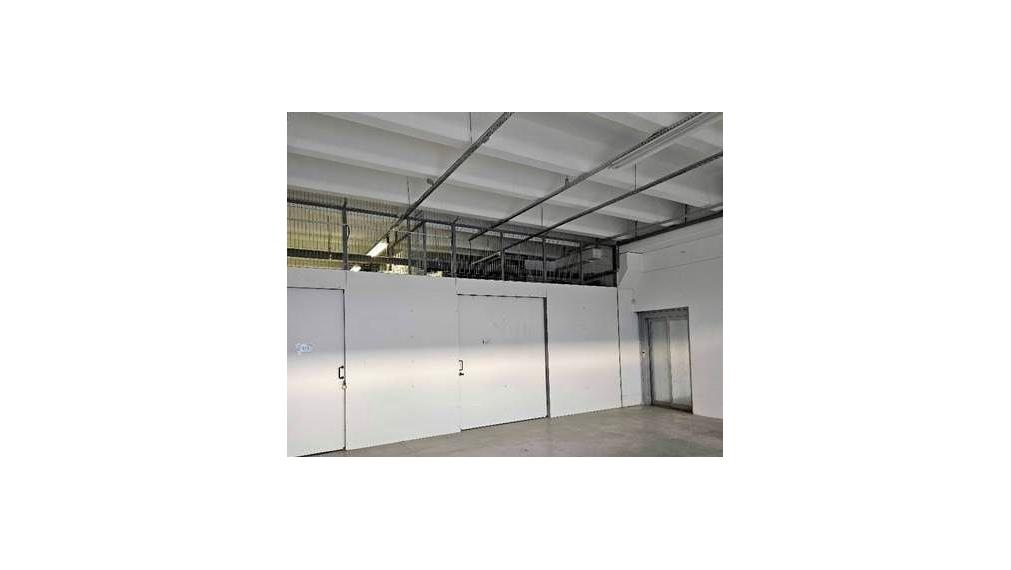 Na prenájom sklady, kancelárie, Showroom - predajňa, 100m2, Bratislava III TOP
