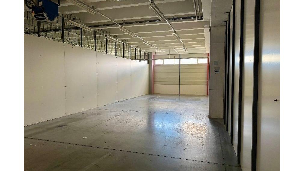 Na prenájom sklady, kancelárie, Showroom - predajňa, 100m2, Bratislava III TOP