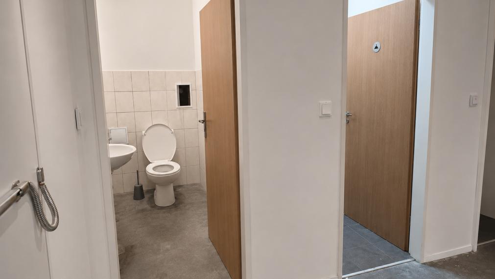 Na prenájom sklady, showroom - predajňa, 190m2, Bratislava III TOP