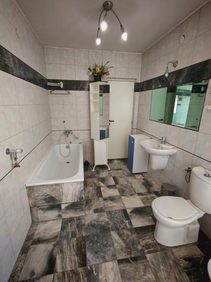Na predaj exkluzívne viacúčelové obchodno-administratívne centrum, Trnava