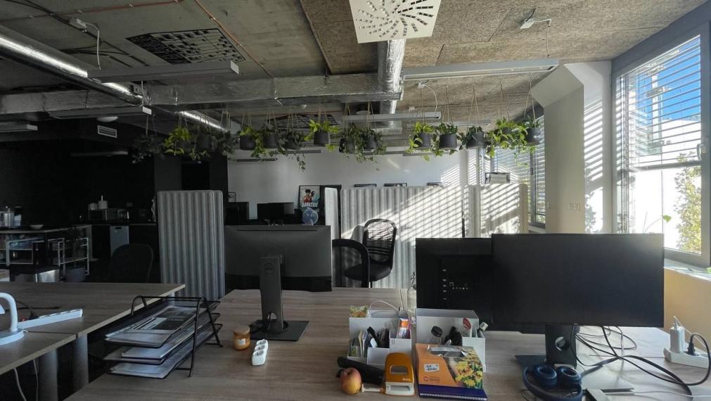 Exkluzívne administratívne priestory 169m2 + 3x PARKING, Mickiewiczova-Staré Mesto