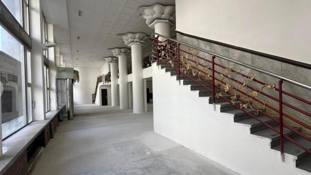 Na prenájom reprezentatívny obchodný priestor s výmerou 445 m2, Bratislava I TOP