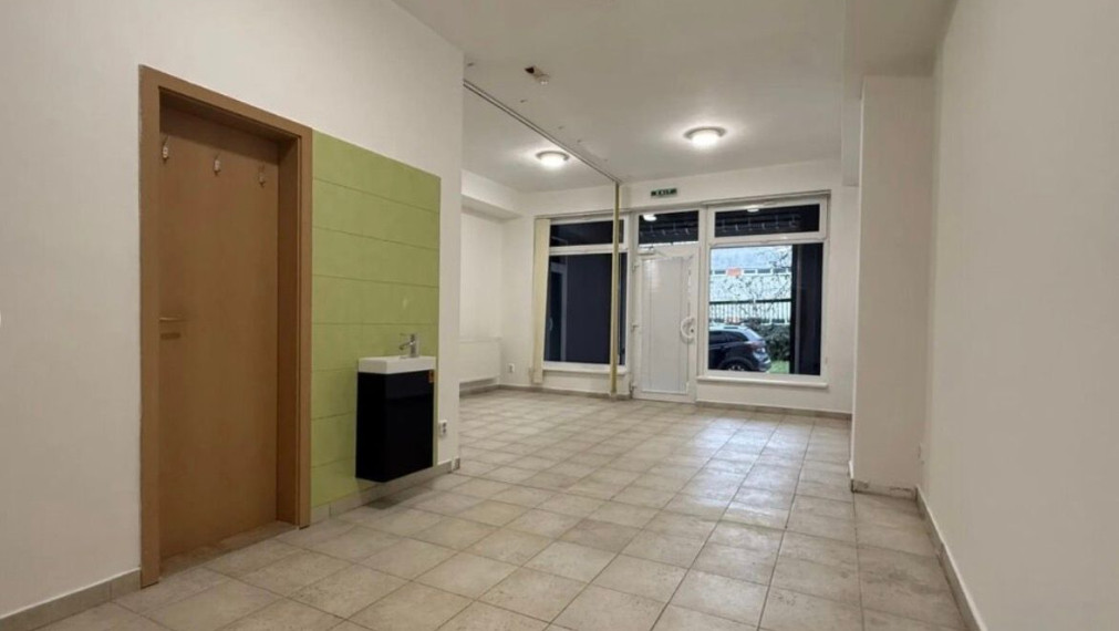Na predaj atraktívny nebytový priestor s výmerou 39 m2 na Janotovej ulici, Bratislava IV TOP 