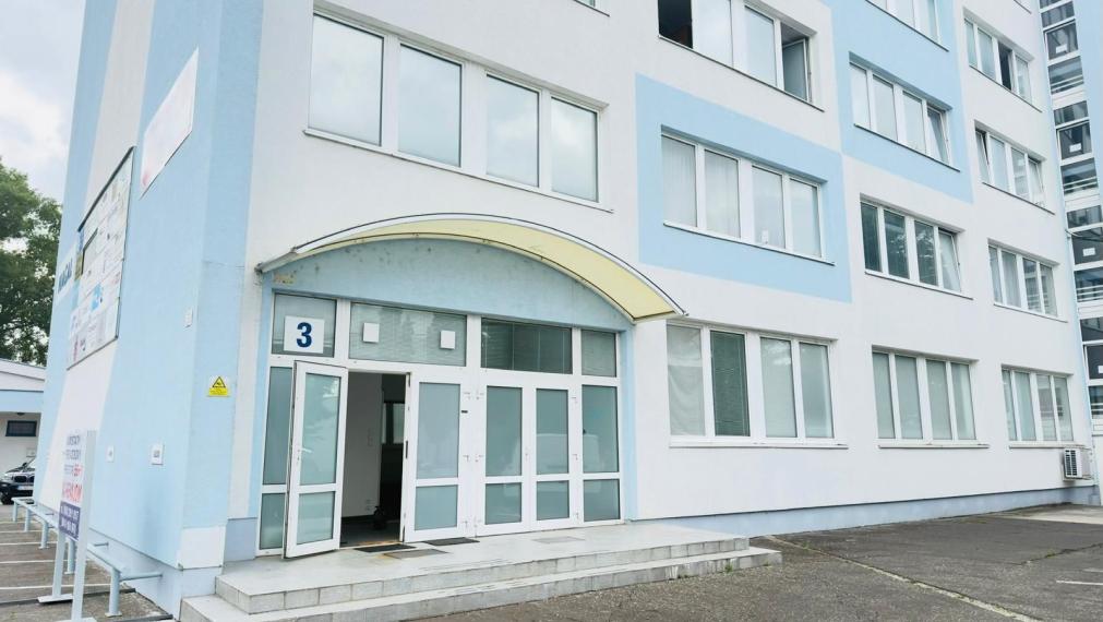 PRENÁJOM – Komerčný priestor 56 m², Panónska cesta, pri OC Danubia
