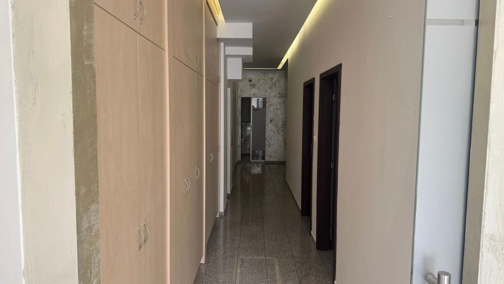 Na predaj priestranný obchodný priestor s výmerou 135,52 m2 v modernom projekte Eden Park