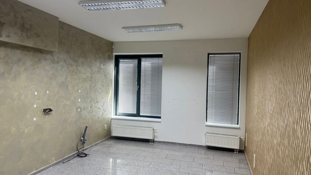 Na predaj priestranný obchodný priestor s výmerou 135,52 m2 v modernom projekte Eden Park