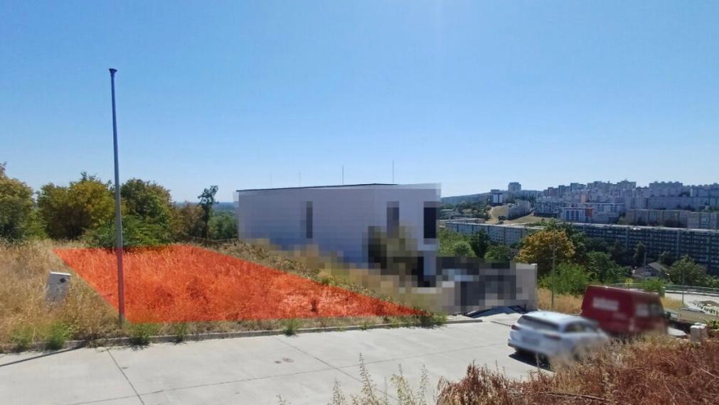 Na predaj stavebný pozemok s výnimočnou polohou v Bratislave – Karlovej Vsi, TOP