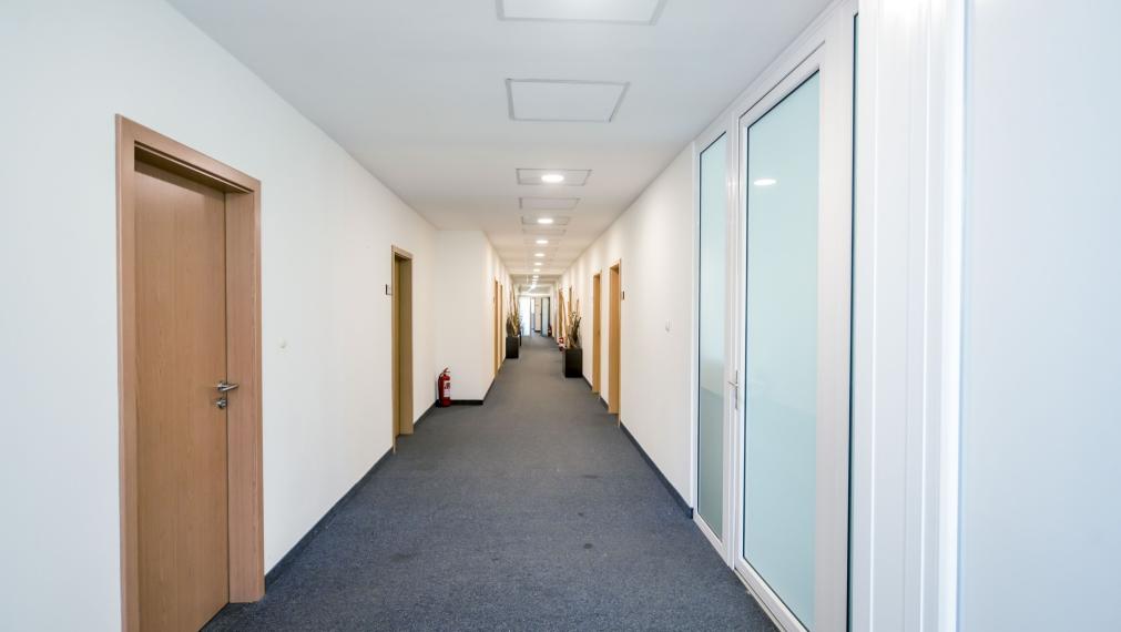 NA PREDAJ Polyfunkčná budova s výbornou dostupnosťou a investičným potenciálom | Bratislava – Nové Mesto