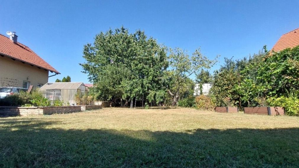 Na predaj rekreačný pozemok s výmerou 338 m2 