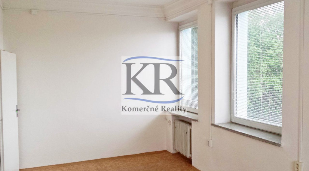 Prenájom administratívnych priestorov – Trenčín, Za mostami