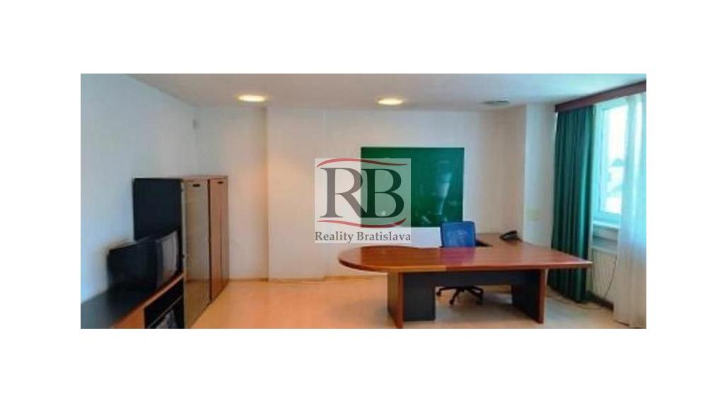 Kancelárske priestory na Krajnej ul. v BA II Ružinov