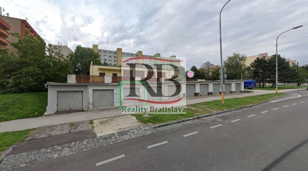 Garáž, Dúbravčická ulica