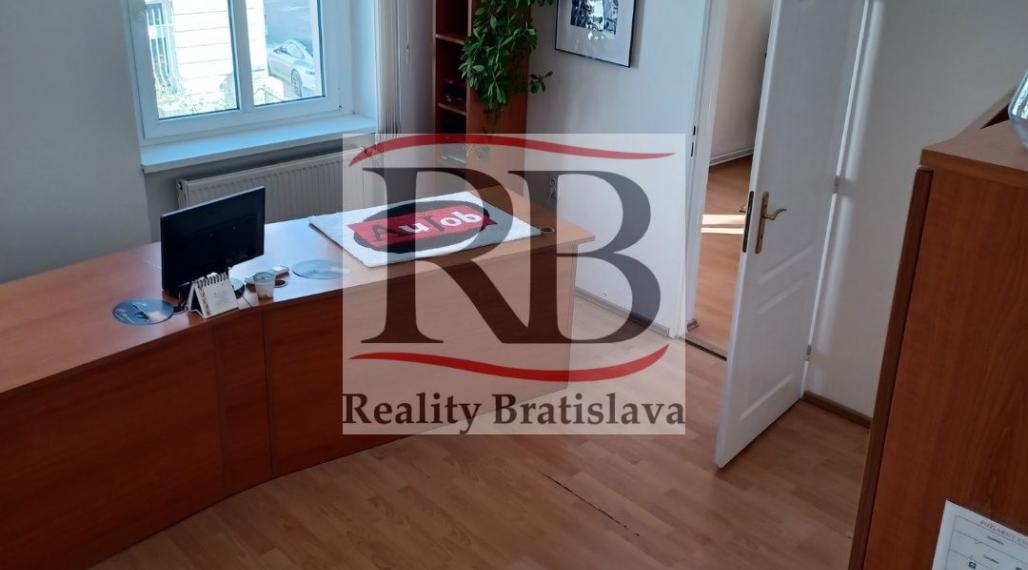 Kancelársky celok s možnosťou bývania, v blízkosti Hl. vlakovej stanice, Jelenia ulica- BAI