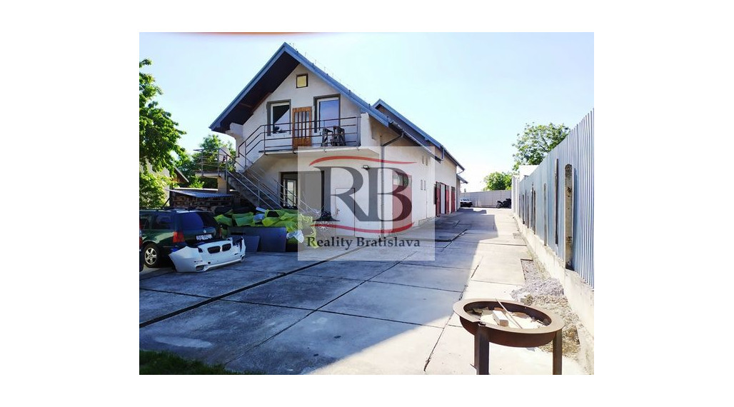 Výrobno-skladový objekt s administratívou na predaj