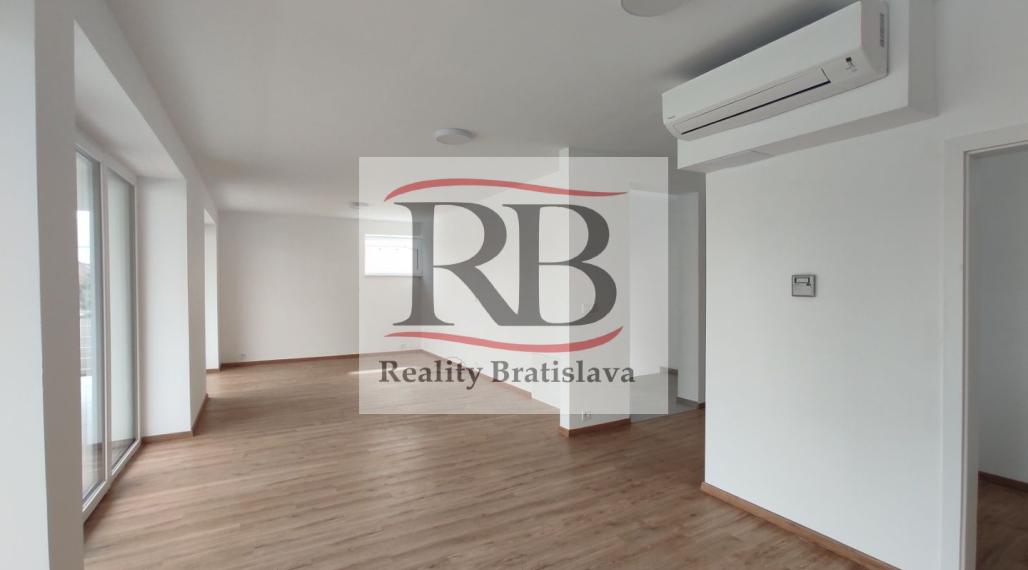 Objekt vhodný na podnikanie, Podunajské Biskupice