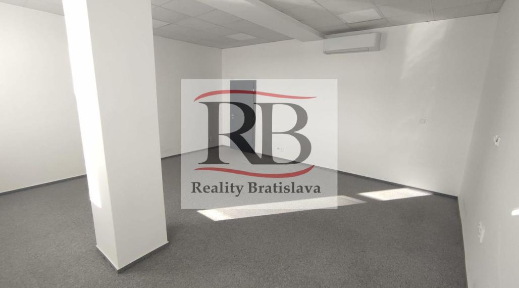 Kancelárske a skladové priestory na Vajnorskej ulici na prenájom, Bratislava III TOP