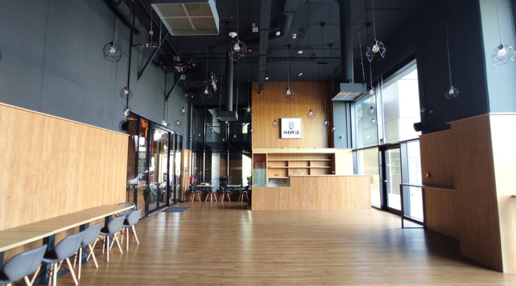 Obchodné priestory vhodné na showroom, EINPARK, Einsteinova-Petržalka