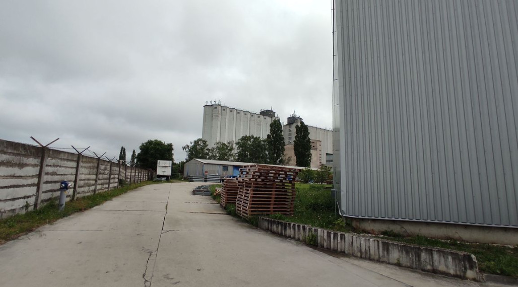 668m2 skladovo-výrobná hala s možnosťou administratívy na prenájom, DUNAJSKA STREDA