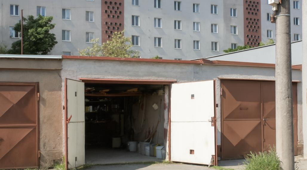 Garáž na predaj - ul. Varšavská, Bratislava III 