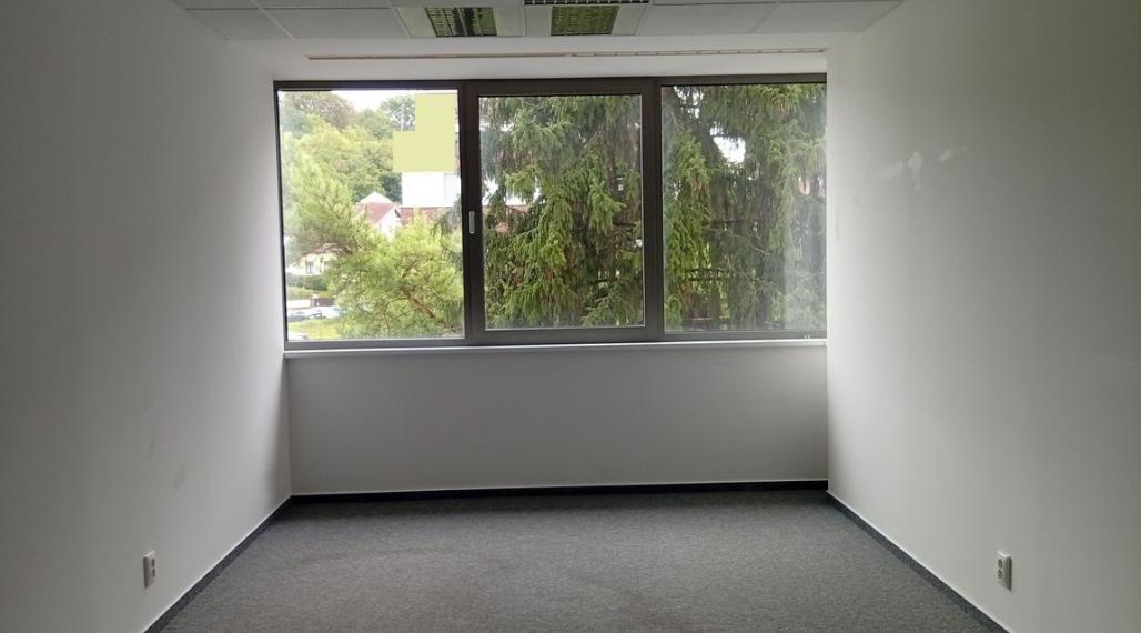 Nebytový priestor – bývalá reštaurácia, Trenčín