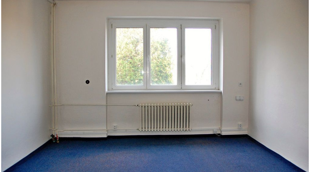 Kancelárske priestory, Trenčín – Sihoť I