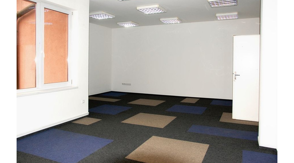 41 m2 - Administratívne priestory na PRENÁJOM, Trenčín centrum