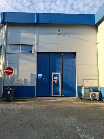 Sklad na prenájom - ul. Kolmá, Bratislava V 