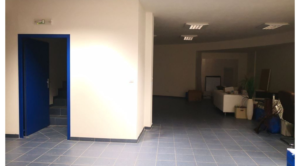 Skladový priestor, v blízkosti Figara, 200 m2
