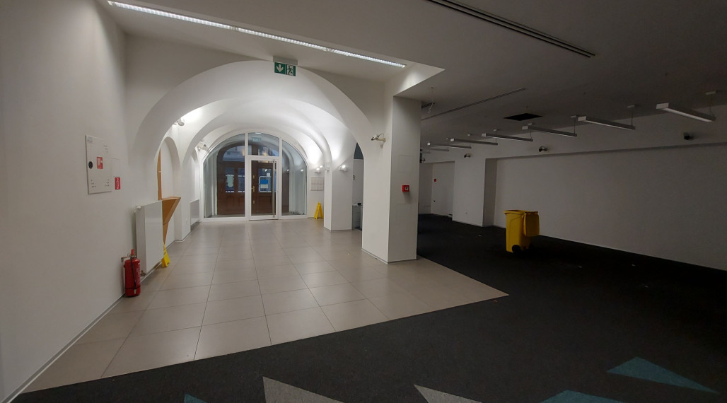 Lukratívny 250-350m2 obchodný priestor na Obchodnej ulici, BAI 