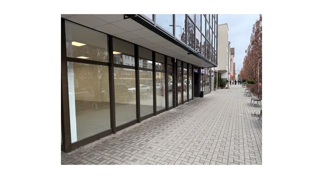 Obchodné priestory na predaj, nachádzajú sa v Malackách na Záhoráckej ulici