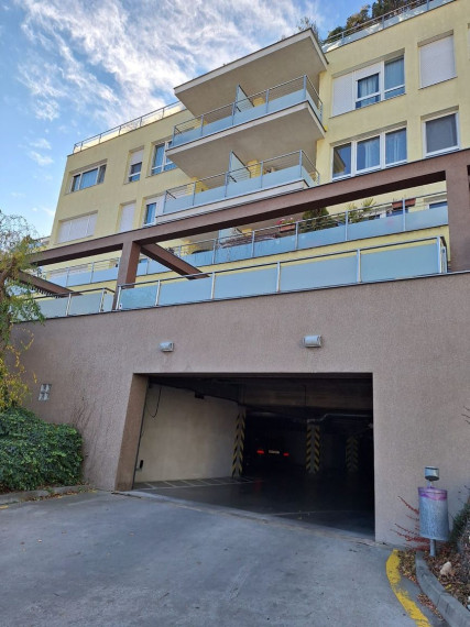 Dvojgaráž 6x7m  , ul. Tupého, Bratislava III  TOP