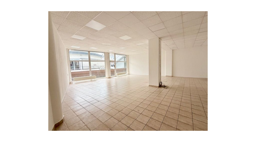 Prenájom obchodných priestorov v top frekventovanej lokalite - Bratislava – Nové Mesto 