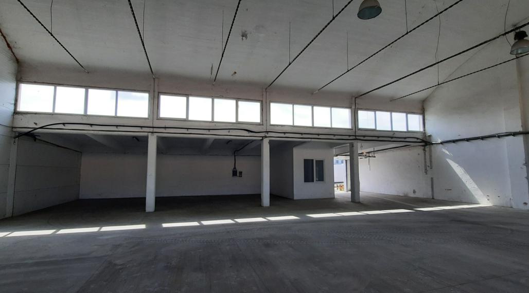 Na prenájom skladový priestor vo veľkosti 441m2