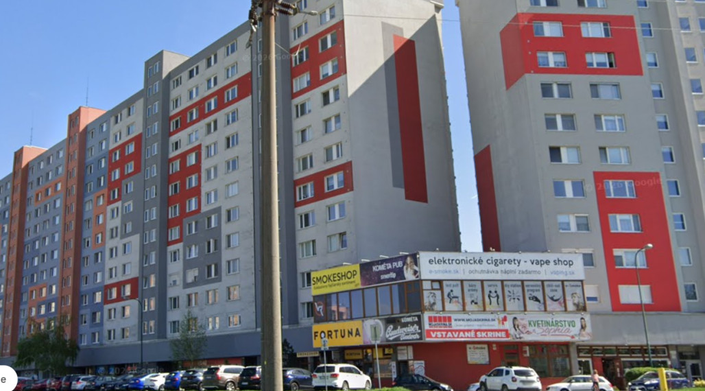 Prenájom – obchodný priestor 75 m², Námestie Hraničiarov 