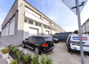 Hala na ľahkú výrobu / autoservis 225 m2 + 154 m2 plocha pred halou - fotografia 6