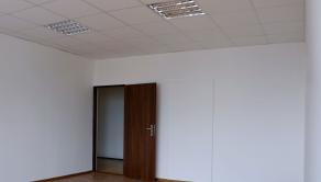 Administratívne priestory, Trenčín - fotografia 1