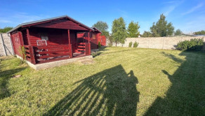Na predaj pekný, oplotený pozemok v osobnom vlastníctve o výmere 419 m2 - fotografia 4