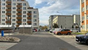 Na predaj vonkajšie parkovacie státie na Nobelovej ulici v Bratislave  - fotografia 1