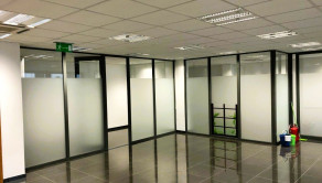  MODERNÝ ELEGANTNÝ OBCHODNÝ PRIESTOR Smrečianska ul. - fotografia 1